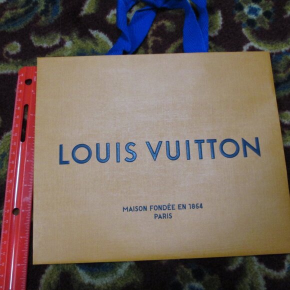Louis Vuitton Shopping Bag - Picture 1 of 3